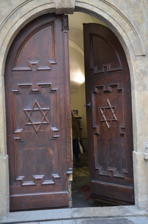 Vstup do Pinkasovy synagogy